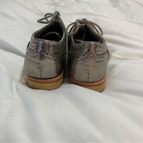 Silver metallic loafers - Picture 7 of 7